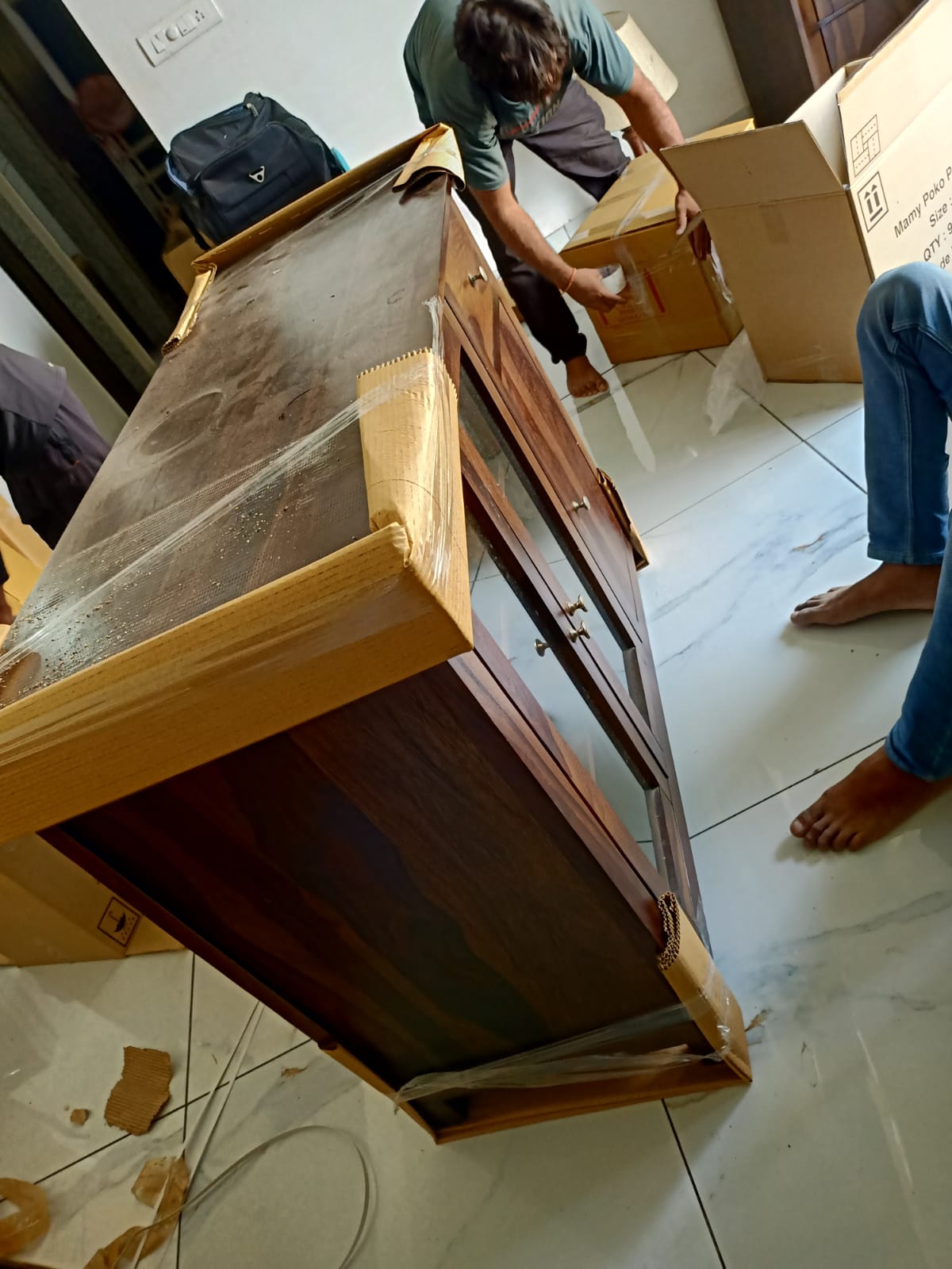 Moving Experts